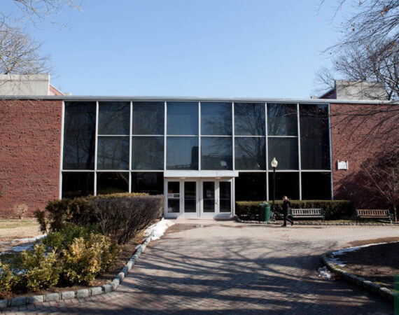 Wagner College - classrooms building